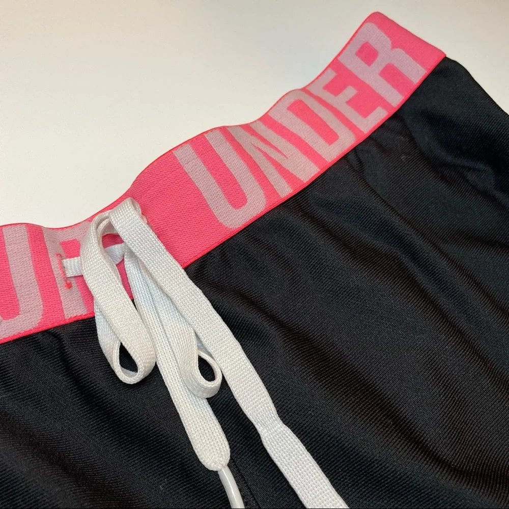 Black Under Armor Athletic Shorts - Picture 3 of 5